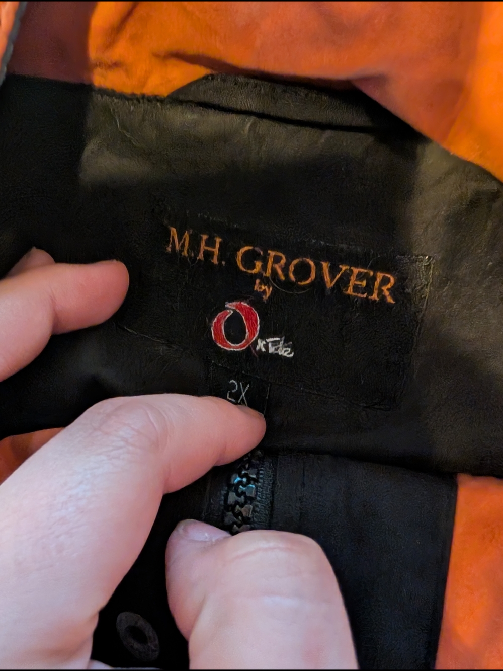 2/40$ Vintage Black Windbreaker Jacket with Orange Accents - Picture 7 of 7